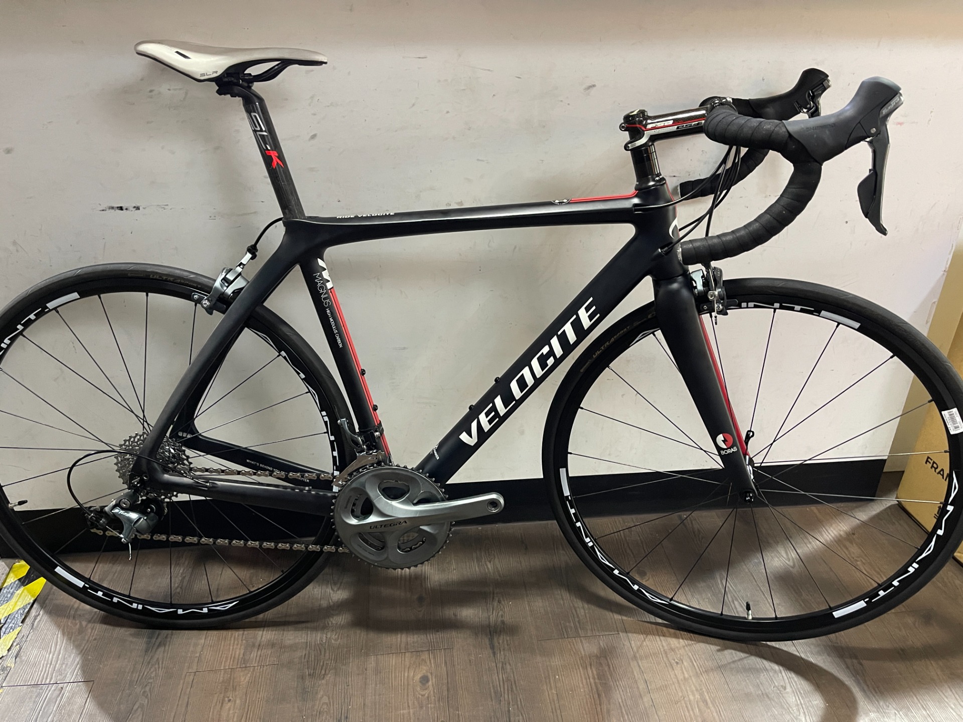 premium carbon road bike